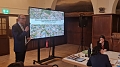 Sitzung des Stadtentwicklungsausschusses im Ratskeller, Amtsleiter Juckeland erl&auml;utert Details zum "Bauturbo" (agl)