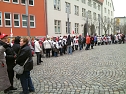 Kundgebung vor dem Rathaus (Foto: Peter Blei) Kundgebung vor dem Rathaus (Foto: Peter Blei)