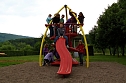 Neue Spielgeräte für Sollstedter Grundschule (Foto: Bernd Peter) Neue Spielgeräte für Sollstedter Grundschule (Foto: Bernd Peter)