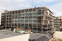 Besuch im Palast aus Glas und Beton (Foto: nnz)