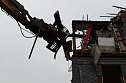Abriss einer Brandruine (Foto: nnz)