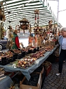 Der etwas andere Markt (Foto: Peter Blei)