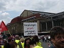 Unterst&uuml;tzung f&uuml;r Gewerkschaftsforderungen in Leipzig (Foto: H. Buntfu&szlig;)