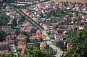 Von der H&ouml;he des�Herzberges�ergibt sich ein herrlicher Blick &uuml;ber das im Tal liegende Ilfeld. Viele Besucher genossen den Ausblick. (Foto: Kurt Frank)