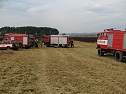M&auml;hdrescher entz&uuml;ndete ein Feld (Foto: Feuerwehr Bleicherode)