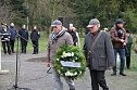 Kranzniederlegung und Gedenken an die Opfer des Nationalsozialismus auf dem Nordhäuser Ehrenfriedhof (Foto: Angelo Glashagel) Kranzniederlegung und Gedenken an die Opfer des Nationalsozialismus auf dem Nordhäuser Ehrenfriedhof (Foto: Angelo Glashagel)