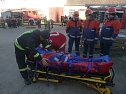 Jugendfeuerwehrleute bei der Ausbildung (Foto: Ch. Burkert)