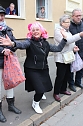 Närrinnen und Narren ziehen durch die Stadt (2) (Foto: Karl-Heinz Herrmann) Närrinnen und Narren ziehen durch die Stadt (2) (Foto: Karl-Heinz Herrmann)