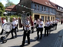 Gro&szlig;er Umzug zum Ellricher Sch&uuml;tzenfest (Foto: Bernd Wegener)