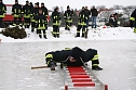 Eiskalt gerettet (Foto: M. Herting ) Eiskalt gerettet (Foto: M. Herting )