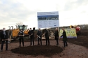 Spatenstich auf der Darre f&uuml;r Wasserstofftankstellen-Werk (Foto: oas)