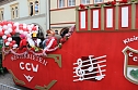 Ein bunter Karnevalszug zog sich am Rosenmontag durch Sondershausen (Foto: Eva Maria Wiegand)