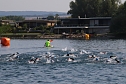 Die ersten Wettk&auml;mpfe beim Scheunenhof-Triathlon (Foto: agl)