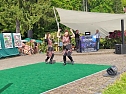 Impressionen vom Rhododendren-Fest in S&uuml;lzhayn. (Foto: Peter Blei)