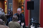 Auftakt in der Kurzen Meile (Foto: Peter Blei)