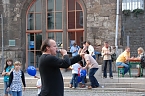 Hubert Kah auf dem  Rathausplatz (Foto: Sven G&auml;mkow)