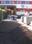 Gro&szlig; hilft Klein (Foto: Horizont e.V.)