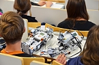 Bild: Sch&uuml;lerakademie an FHN (Foto: Tina Bergknapp/FHN)