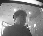 Bilder der &Uuml;berwachungskamera in der Sparkasse in Harzgerode (Foto: Polizei)