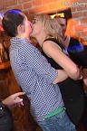 Party im Jugendclubhaus (Foto: Belvedere Media Agentur)