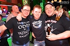 Party im Jugendclubhaus (Foto: Belvedere Media Agentur)