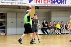 Am Sonntag trafen in der gut besuchten Nordh&auml;user Ballspielhalle die beiden E-Jugendmannschaften des NSV in der Verbandsliga unmittelbar aufeinander. (Foto: Steffen Bannert)