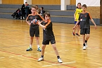 Am Sonntag trafen in der gut besuchten Nordh&auml;user Ballspielhalle die beiden E-Jugendmannschaften des NSV in der Verbandsliga unmittelbar aufeinander. (Foto: Steffen Bannert)
