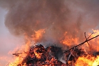 Osterfeuer &uuml;ber Krimderode 2016 (Foto: Angelo Glashagel)