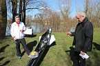 Olaf Ostwald will mit seinem neuen High-Tech Kanu "Yvonne" Weltmeister werden (Foto: Angelo Glashagel)