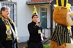 Schlüssel übergeben (Foto: Bernd Peter) Schlüssel übergeben (Foto: Bernd Peter)