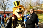 Schlüssel übergeben (Foto: Bernd Peter) Schlüssel übergeben (Foto: Bernd Peter)