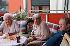 Am DRK Pflegeheim können die Bewohnerinnen und Bewohner endlich wieder gemeinsame Events erleben (Foto: Doreen Apel) Am DRK Pflegeheim können die Bewohnerinnen und Bewohner endlich wieder gemeinsame Events erleben (Foto: Doreen Apel)