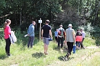 Bild: Erste Wanderung auf dem Urwaldpfad bei R&uuml;digsdorf (Foto: S.Staubitz)