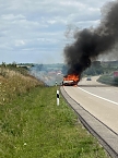 Bild: Wohnwagen brannte komplett aus (Foto: S.Dietzel)