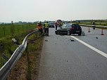 Unfall auf der Autobahn (Foto: Berufsfeuerwehr) Unfall auf der Autobahn (Foto: Berufsfeuerwehr)