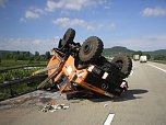 Unfall mit Unimog (Foto: Berufsfeuerwehr) Unfall mit Unimog (Foto: Berufsfeuerwehr)