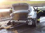 Crash auf der Autobahn (Foto: Berufsfeuerwehr Nordhausen) Crash auf der Autobahn (Foto: Berufsfeuerwehr Nordhausen)