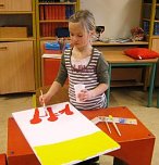 Isabell beim Malen ihres Titelbildes (Foto: privat) Isabell beim Malen ihres Titelbildes (Foto: privat)