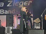 Petra Zieger und Band mit neuen und alten Songs (Foto: nnz)