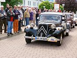 Oldtimer und Al Capone (Foto: Peter Blei) Oldtimer und Al Capone (Foto: Peter Blei)