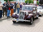 Oldtimer und Al Capone (Foto: Peter Blei) Oldtimer und Al Capone (Foto: Peter Blei)