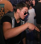 Pornobrillen-Party im Sax (Foto: A. Winter) Pornobrillen-Party im Sax (Foto: A. Winter)