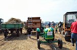 Schlepperfest in Herrmannsacker (Teil 1) (Foto: Helmut Michel) Schlepperfest in Herrmannsacker (Teil 1) (Foto: Helmut Michel)