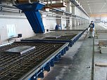 Produktion der Gleistragplatten (Foto: HABAU)
