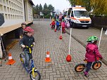 Spielerische Verkehrserziehung (Foto: D. Köhler) Spielerische Verkehrserziehung (Foto: D. Köhler)