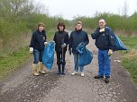 Aufräumaktion an den Kiesseen (Foto: Reinhard Koch) Aufräumaktion an den Kiesseen (Foto: Reinhard Koch)