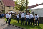 Maibaum in Obergebra gesetzt (Foto: Michael Randel) Maibaum in Obergebra gesetzt (Foto: Michael Randel)