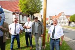Maibaum in Obergebra gesetzt (Foto: Michael Randel) Maibaum in Obergebra gesetzt (Foto: Michael Randel)