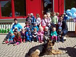 Hundestaffel zu Besuch in Niedersachswerfen (Foto: JUH Kindertagesst&auml;tte Wirbelwind )