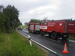 Unfall zwischen Mackenrode und Limlingerode (Foto: Feuerwehr) Unfall zwischen Mackenrode und Limlingerode (Foto: Feuerwehr)